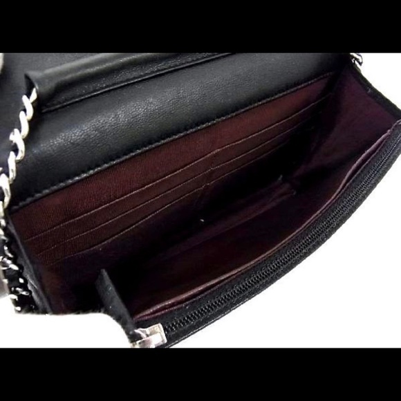 Authentic Chanel Wallet on Chain - Picture 7 of 9